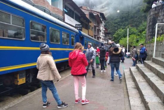 PeruRail Suspende Operaciones en la Ruta hacia Machu Picchu