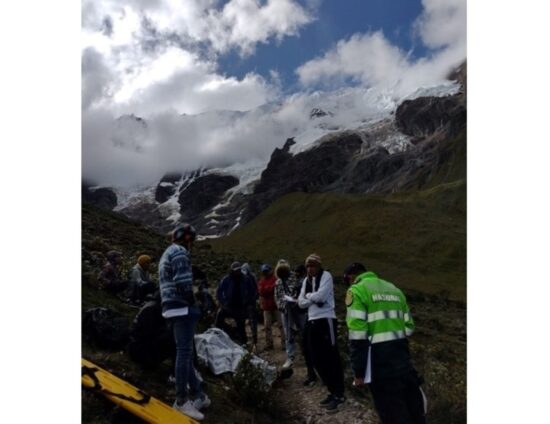 Cusco: Turista Colombiano Fallece al pie de la Laguna de Humantay