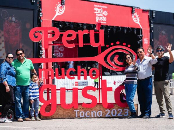 45,000 Asistentes Congregó Perú, Mucho Gusto Tacna