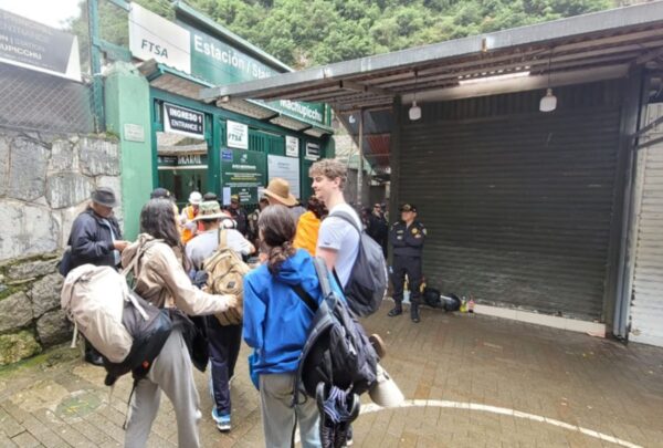 Machu Picchu: Suspenden Operaciones Ferroviarias hasta Nuevo Aviso por Protestas