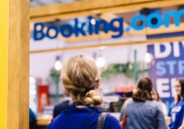 Booking.com Iniciará Despidos en los Próximos Meses