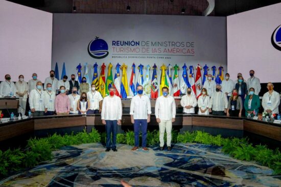 Organización Mundial del Turismo y las Américas se Unen para Relanzar el Turismo