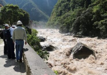 Suspenden Temporalmente por Huaycos Operaciones Ferroviarias desde y hacia Aguas Calientes