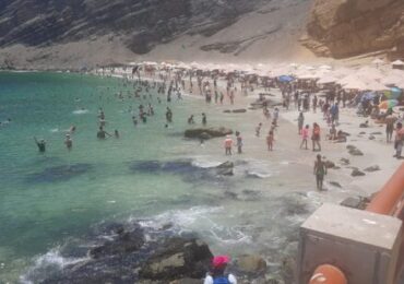 Abren Playas en la Reserva Nacional de Paracas