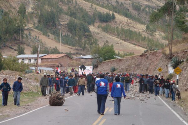 Ollantaytambo: Comunidad Campèsina Acuerda Levantar Paro