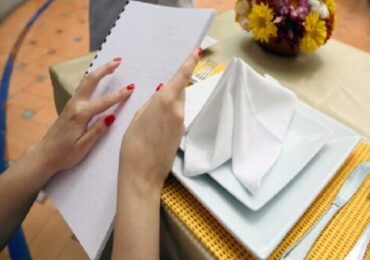 Restaurantes y Empresas Turísticas Deberán Implementar Sistema Braille