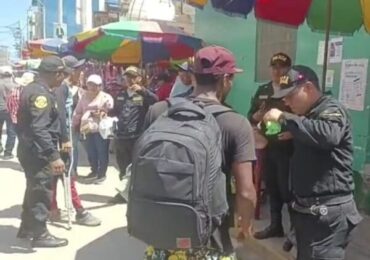 En Tumbes Policía Evita Ingreso Masivo de Migrantes Ilegales
