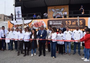 Promperú Prepara Campañas de Promoción del Chancho al Palo para Atraer Turistas