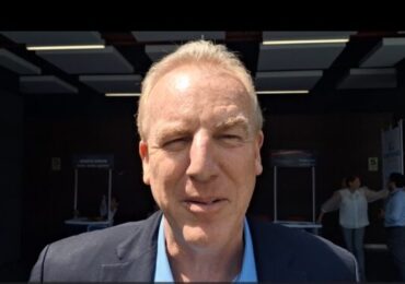 Augusto Bauer del Grupo AJE: Los Empresarios Peruanos Deben Buscar la Internacionalización