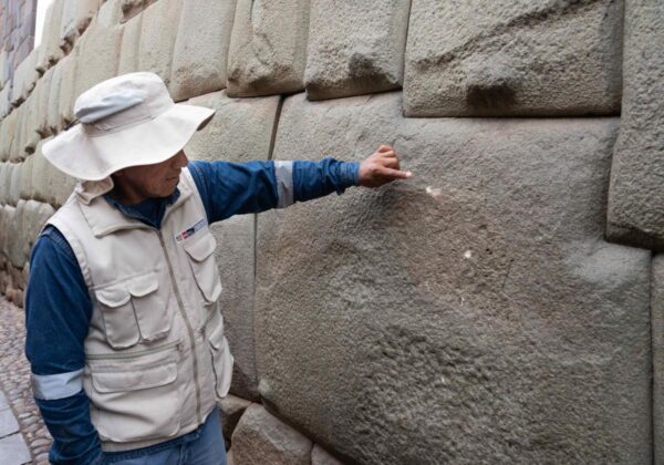 Piedra de los 12 ángulos: Capturan a Sujeto que dañó Patrimonio