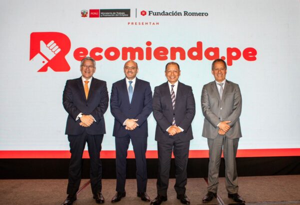 Ministerio de Trabajo y Fundación Romero Lanzan Recomienda.pe