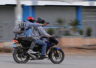 Empresa de Turismo es Atacada a Balazos por Presuntos Extorsionadores