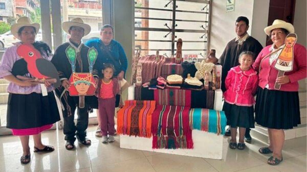 Indecopi Entrega 33 Registros de Marcas Colectivas a Organizaciones de Turismo Comunitario en Amazonas