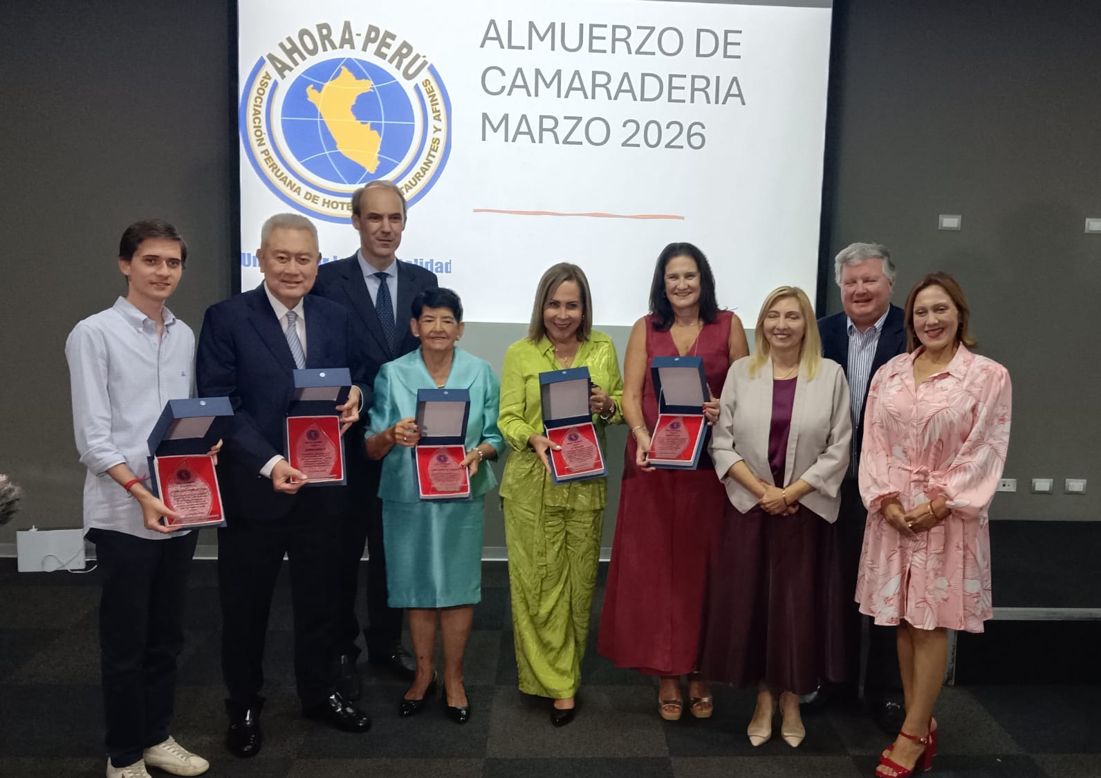 AHORA PERÚ reconoce a cinco personalidades destacadas del sector turismo y gastronomía