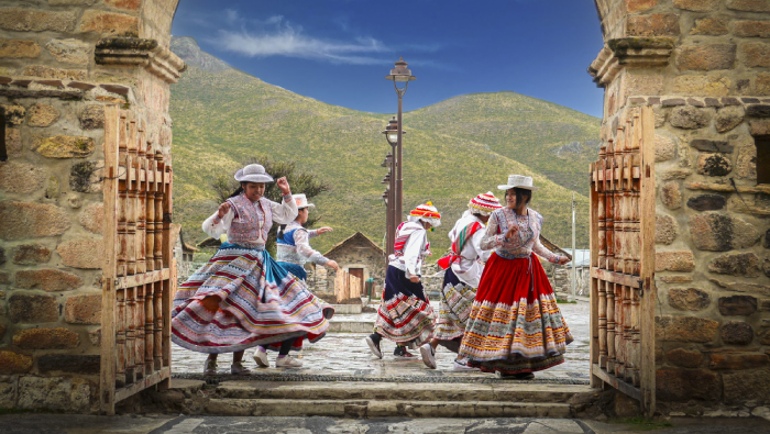 Mincetur aprueba reglamento para fortalecer el turismo en regiones e impulsar “Pueblos con Encanto”