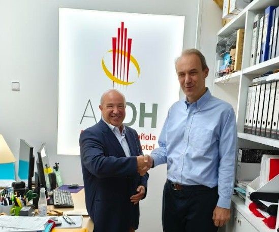 AHORA PERÚ sostuvo reuniones con AEDH y fortalece su presencia internacional en España