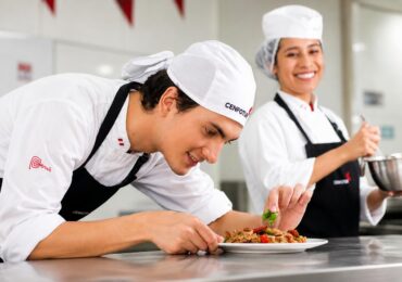 Reconocer el talento para elevar la calidad del turismo peruano